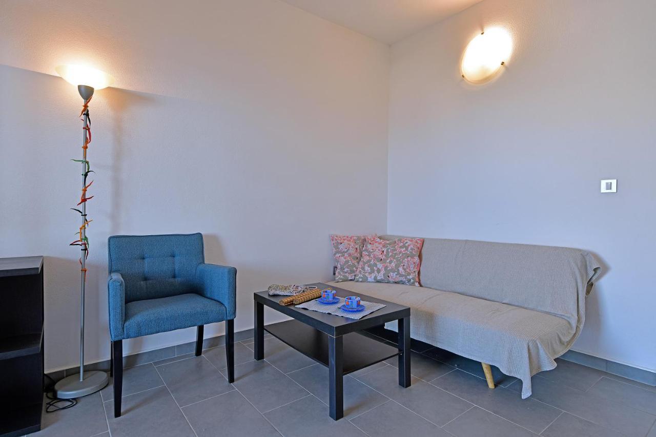 חוואר Apartments Biba Hvar מראה חיצוני תמונה
