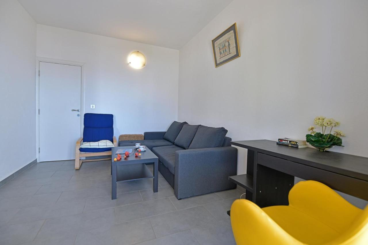 חוואר Apartments Biba Hvar מראה חיצוני תמונה