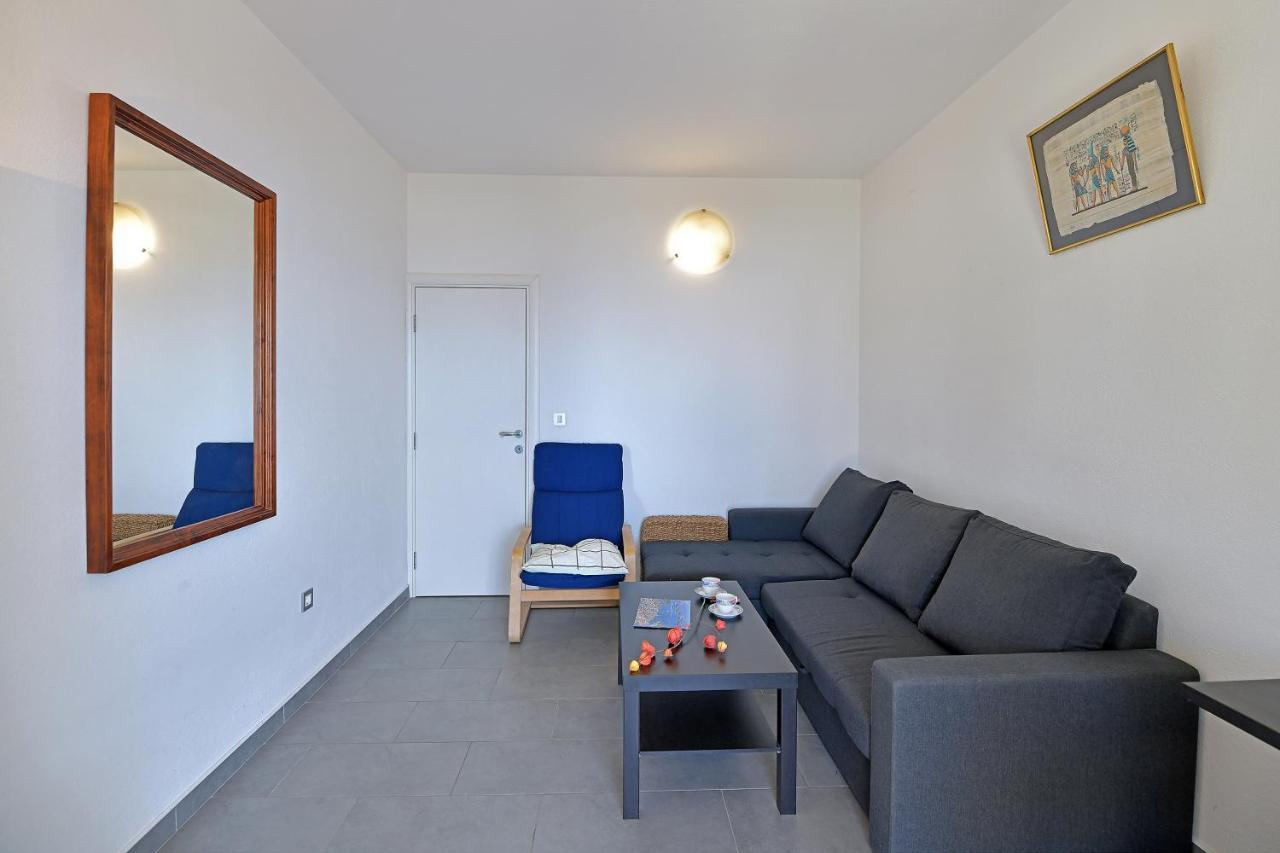 חוואר Apartments Biba Hvar מראה חיצוני תמונה